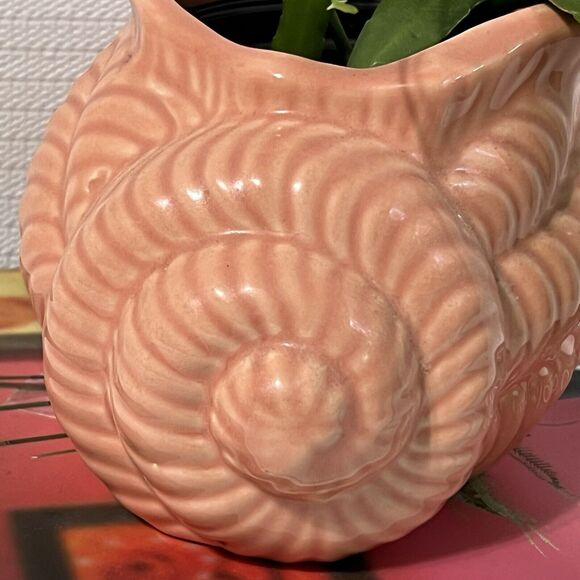 Vintage 80’s Ceramic Conch Shell Planter Pink  Flower Pot Cache Pot  Home Decor - Picture 6 of 17